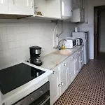 דירה Center *