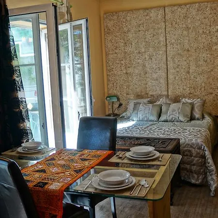 아파트 센터 스튜디오 라고스