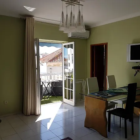 센터 스튜디오 * 라고스